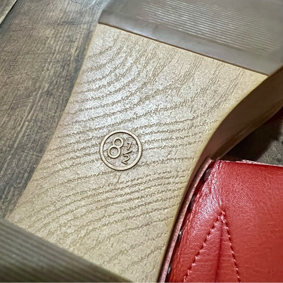 Universal Thread Reagan clog - Picture 5 of 6